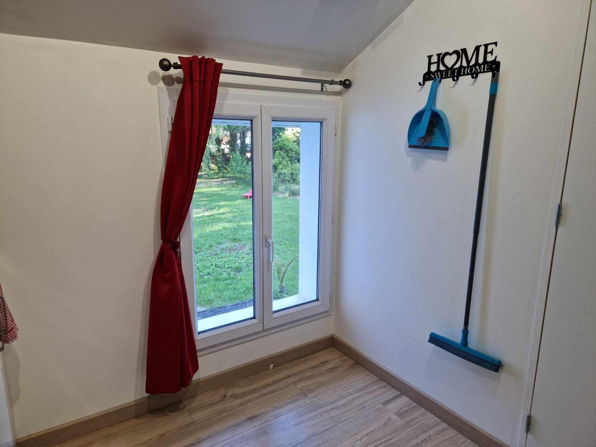 09 - Joli studio neuf avec vue sur jardin arboré et parking privatif gratuit Razac-sur-lʼIsle Exterior foto